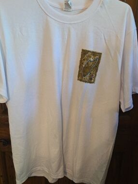 White Men’s Short Sleeve Graphic Tee with Chest Patch Cozumel Island NWT